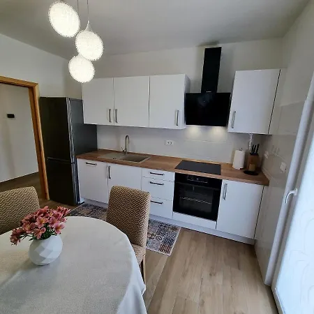 Apartments Valentina Umag Buitenkant foto